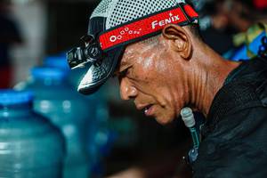 BIB: 
                            <button type="button" onclick="openModal(25060843)" class="btn btn-primary btn-sm float-right btn-popup" data-toggle="modal" data-target=".modal-high-quality">
                        <i class="fas fa-shopping-cart"></i> Add to Cart
                    </button>
                                            <button type="button" onclick="isThisMe(25060843, true)" class="btn btn-success btn-sm float-right btn-popup btn-isme hidden" data-toggle="tooltip" data-placement="bottom" title="นี่คือรูปของคุณใช่ไหม คลิกที่นี่เพื่อเอาเข้าอัลบั้ม">
                        <i class="fas fa-plus"></i> Add to album
                    </button>
                    <button type="button" onclick="isThisMe(25060843, false)" class="btn btn-warning btn-sm float-right btn-popup btn-isnotme hidden">
                        <i class="fas fa-ban"></i> Remove from album
                    </button>